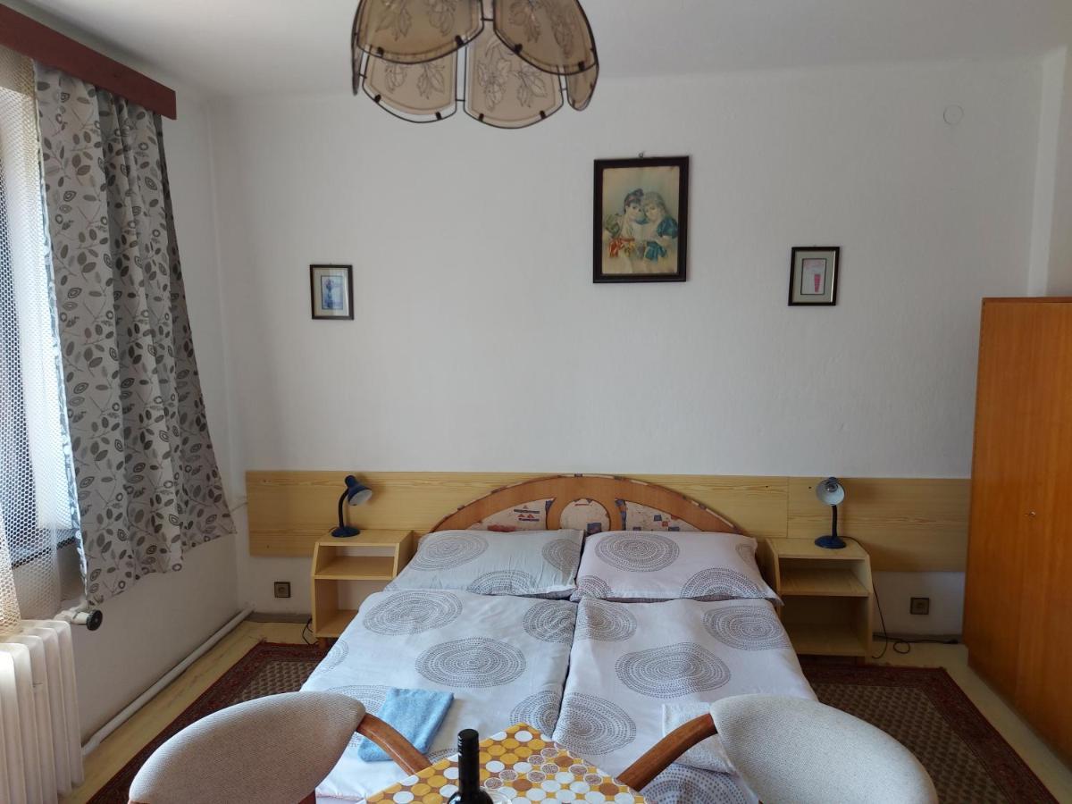 Pension Maan Tatranska Strba Exterior foto
