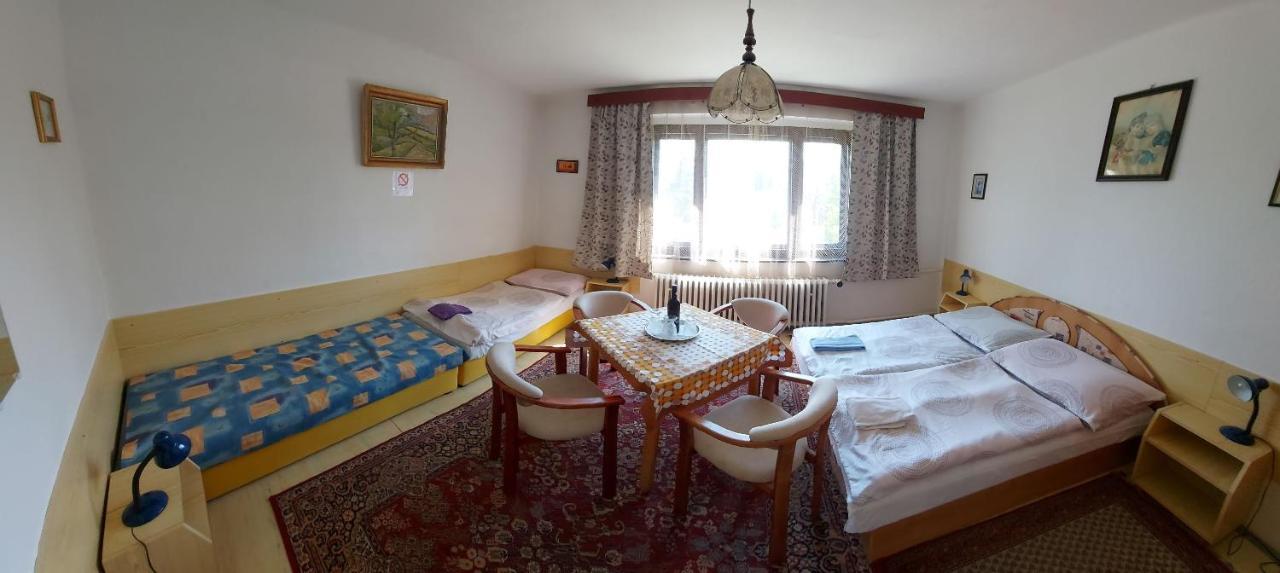 Pension Maan Tatranska Strba Exterior foto